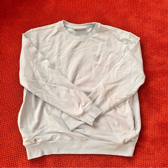 Fila athleisure set, size medium - Picture 9 of 9